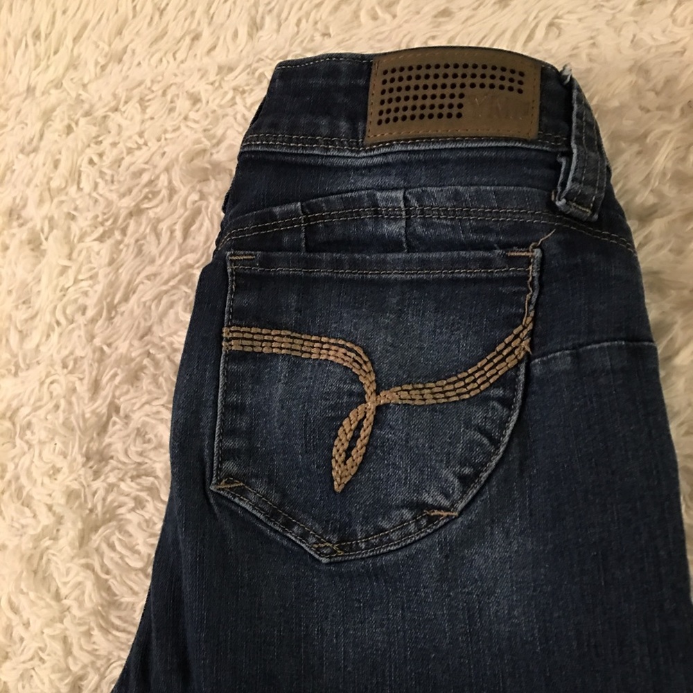YMI Super Skinny Foxy Jeans Size 7 - Picture 1 of 6